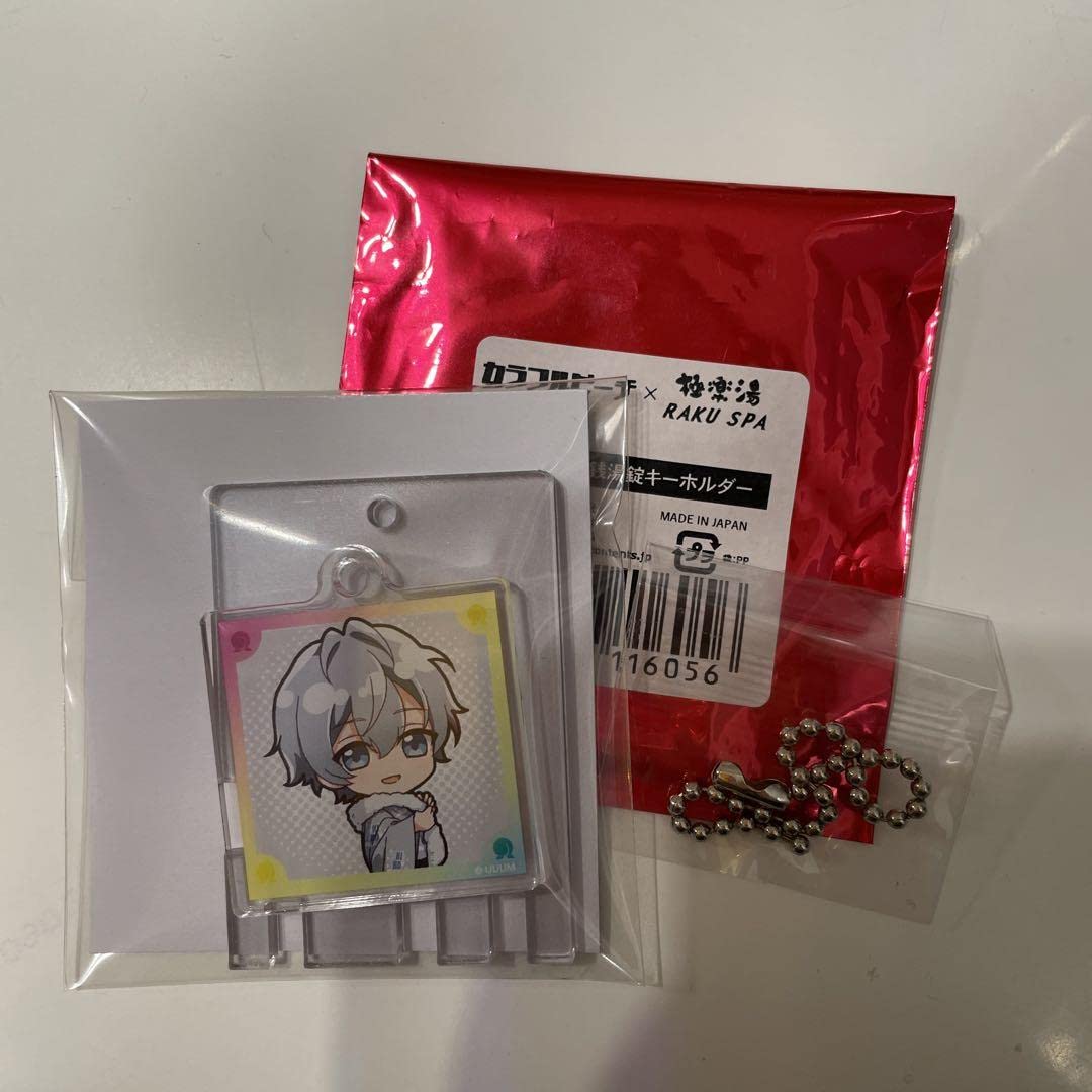 カラフルピーチ　トレーディングカード　銭湯鍵キーホルダー　じゃぱぱ 激レア⁉︎ カラフルピーチ 極楽湯コラボ じゃぱぱ 銭湯錠